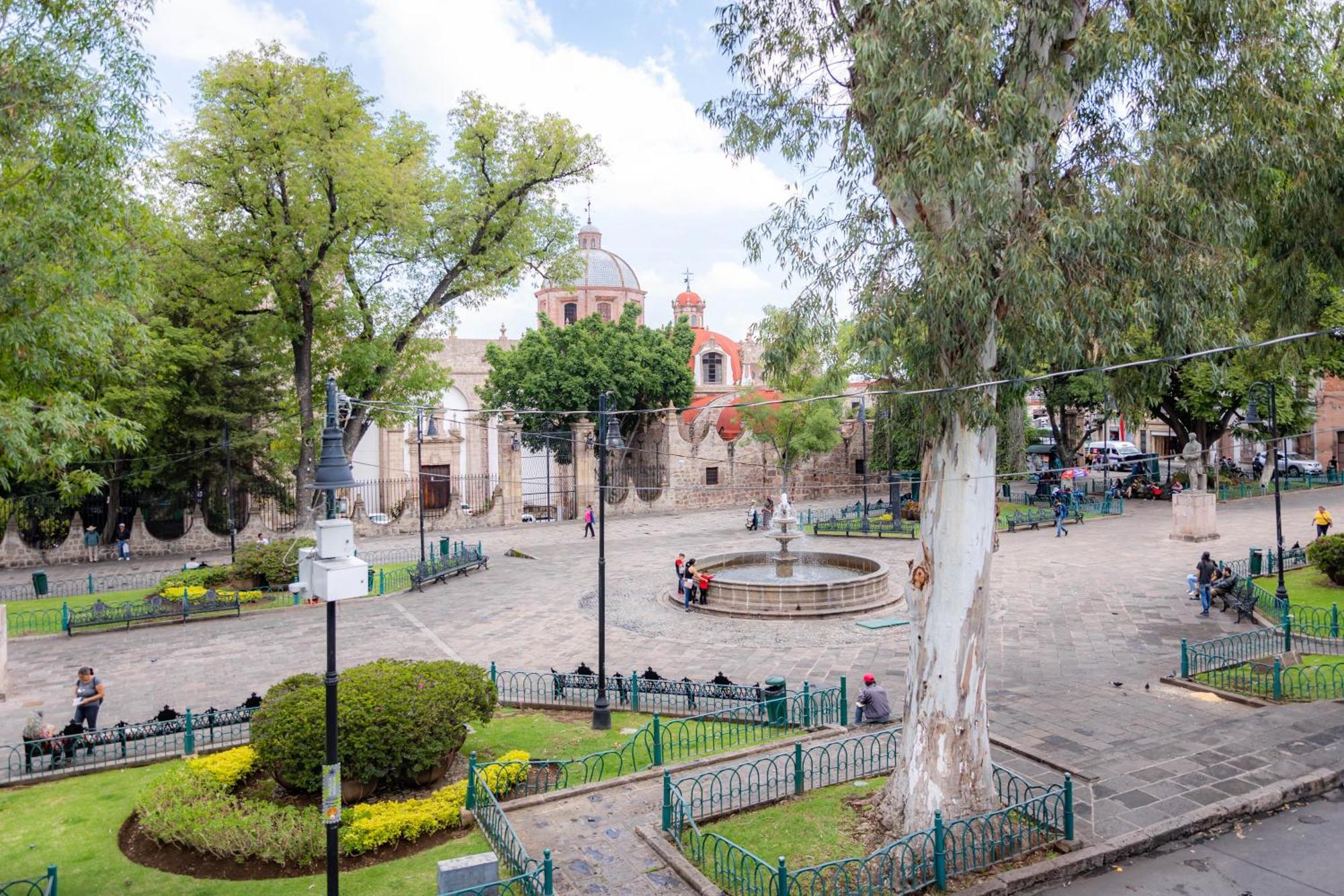 Hotel El Carmen Morelia Exterior photo